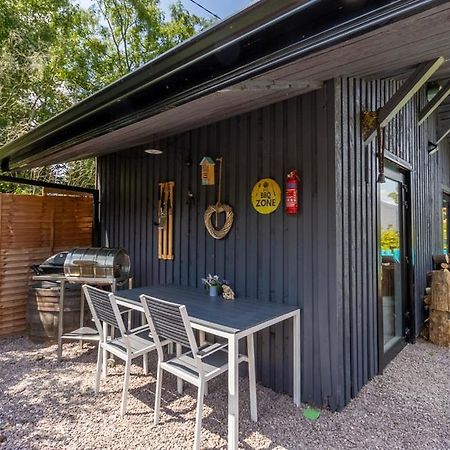 Mount Hillary Holiday Pods Cork Eksteriør bilde