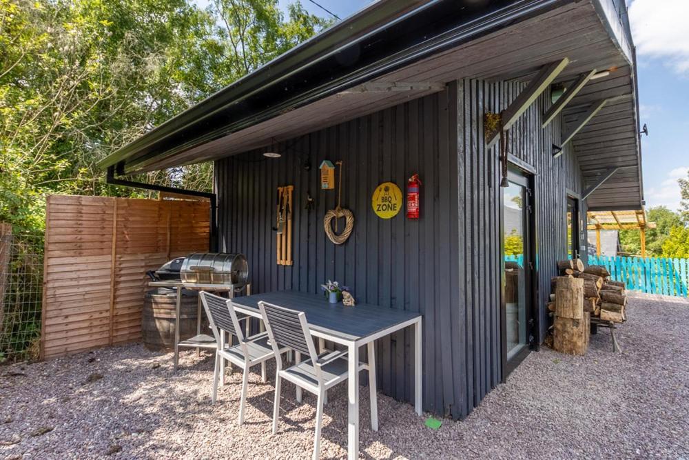 Mount Hillary Holiday Pods Cork Eksteriør bilde