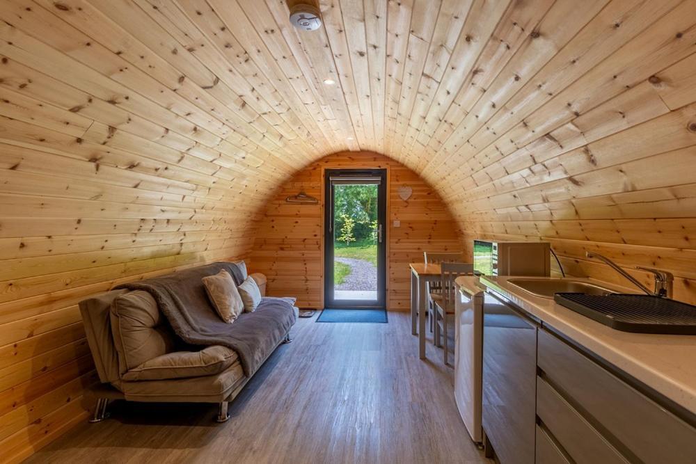 Mount Hillary Holiday Pods Cork Eksteriør bilde