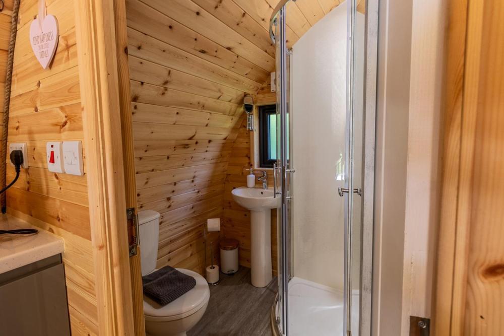 Mount Hillary Holiday Pods Cork Eksteriør bilde